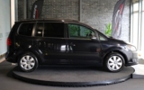 vehicle image #9
