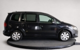 vehicle image #9