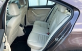 vehicle image #12