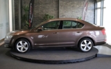 vehicle image #5