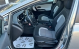 vehicle image #11