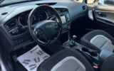 vehicle image #16