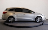 vehicle image #9