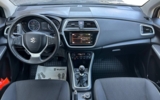 vehicle image #10