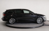 vehicle image #4