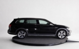 vehicle image #9
