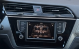 vehicle image #30