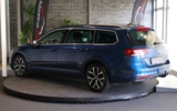 vehicle image #6