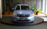 vehicle image #3
