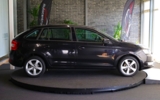 vehicle image #9