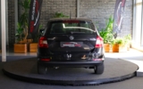 vehicle image #7