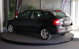vehicle image #6