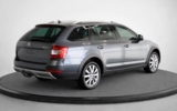 vehicle image #6