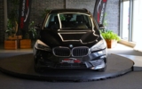 vehicle image #3