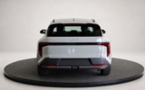 vehicle image #7