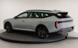 vehicle image #6