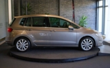 vehicle image #9