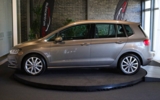 vehicle image #5