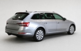 vehicle image #8