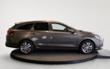 vehicle image #9