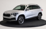 vehicle image #4