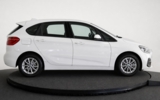 BMW Rad 2 Active Tourer 2   218i Advantage A/T – fotografia 9