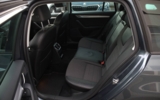 Škoda Octavia Combi 2.0 TDI Elegance/Style – fotografia 12