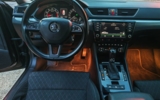 vehicle image #9