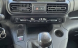 vehicle image #12