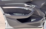 vehicle image #10