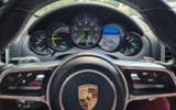 vehicle image #30