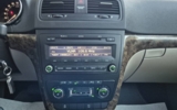 vehicle image #19