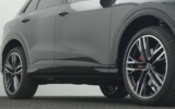 vehicle image #28