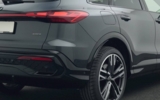 vehicle image #16