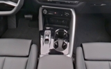 vehicle image #13