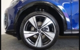 vehicle image #4