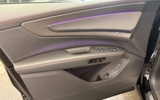 vehicle image #18