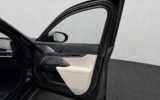 vehicle image #13