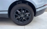 vehicle image #8