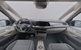 vehicle image #9