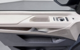 vehicle image #12