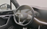 vehicle image #10