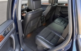 vehicle image #9