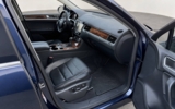 vehicle image #12