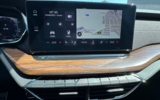 vehicle image #19