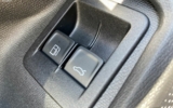 vehicle image #18