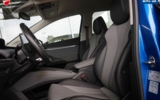 vehicle image #14