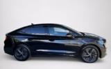 vehicle image #11