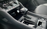 vehicle image #30