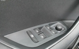 vehicle image #15
